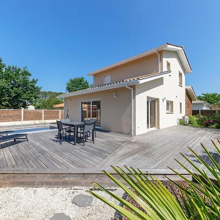 Cazaline - Piscine Privee * لا تاسْتْ دو بوك